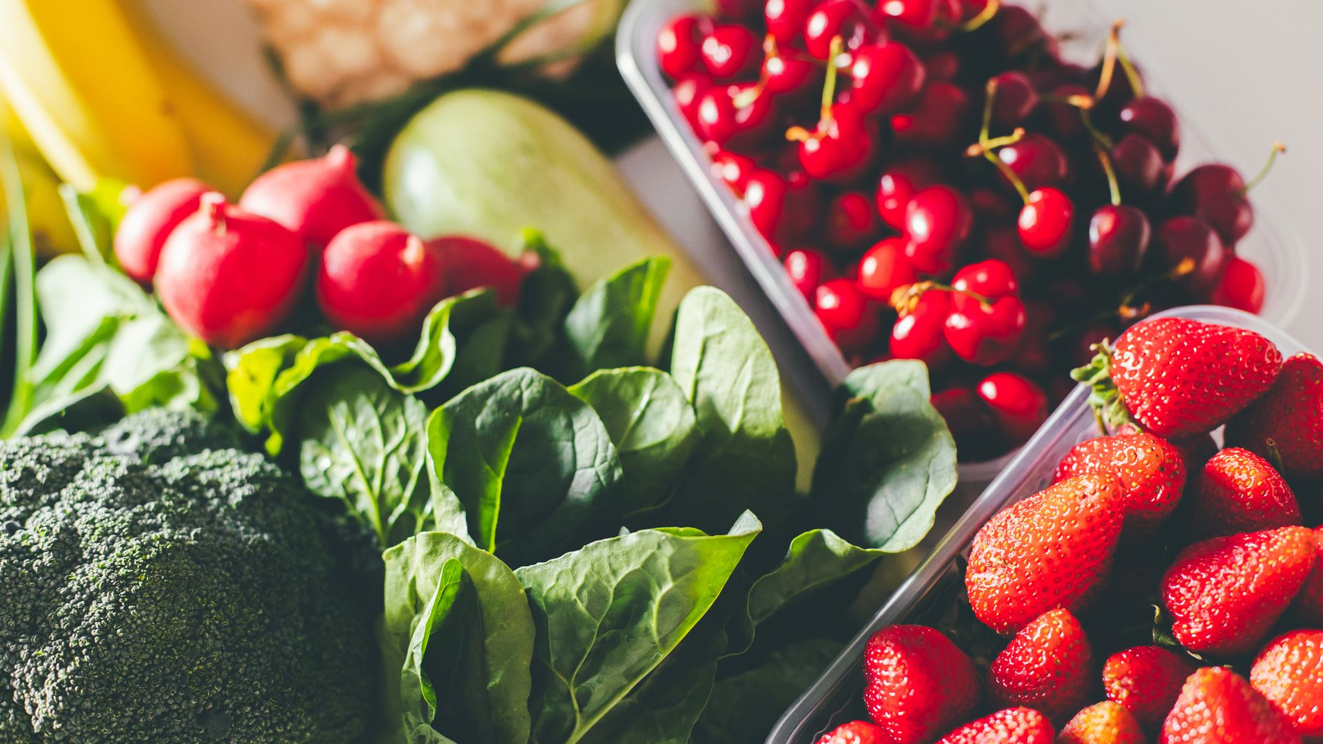 8 hacks for storing fresh fruits and vegetables – and reducing waste